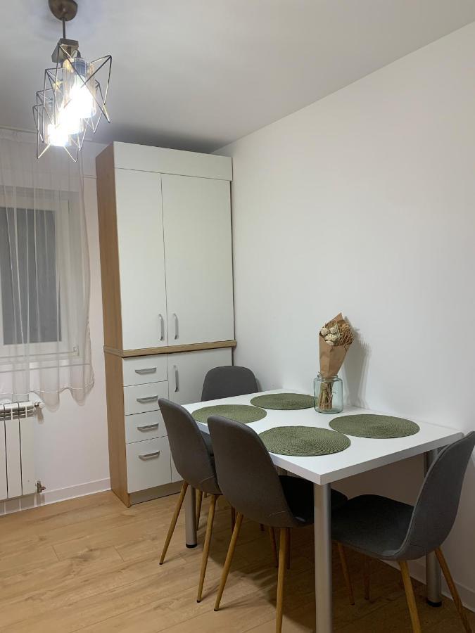 Sunny Apartment In سوتْشافا المظهر الخارجي الصورة